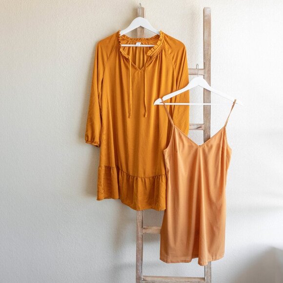 Old Navy 2 Pc Dress & Slip Set Sz M Golden Long Sleeve Satin Poet Sleeve Boho - Picture 1 of 8